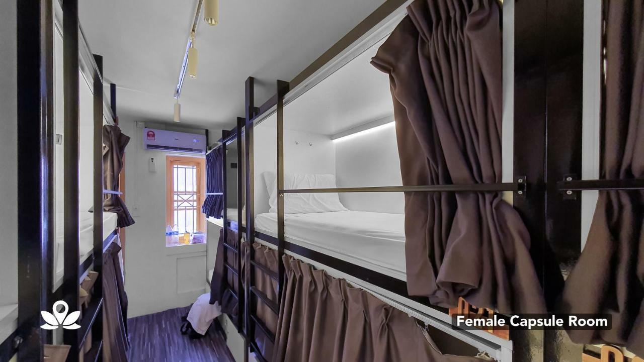 Summer House Bed & Cafe Kuala Lumpur Exterior photo